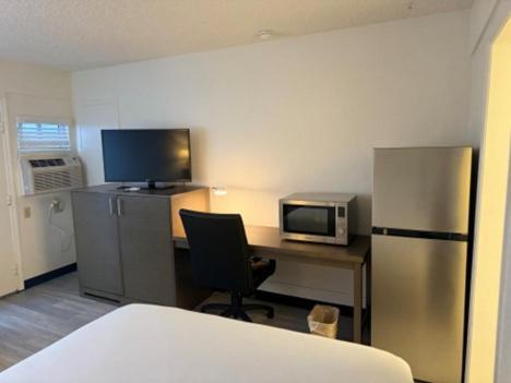 Mc Pacific Inn & Suites توررانسي، لوس أنجليس، كاليفورنيا المظهر الخارجي الصورة