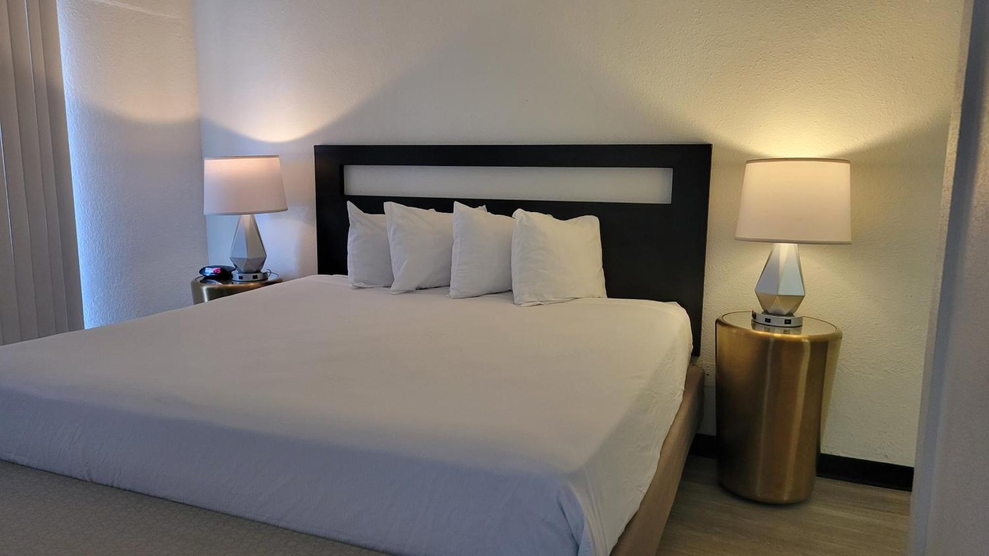 Mc Pacific Inn & Suites توررانسي، لوس أنجليس، كاليفورنيا المظهر الخارجي الصورة